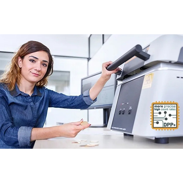 Helmut Fischer - GOLDSCOPE SD XRF Analyser