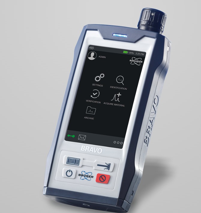 Bruker BRAVO Handheld Raman Spectrometer Portable Chemical Analyzer